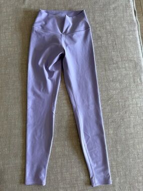 ALO Yoga Lavender Leggings
